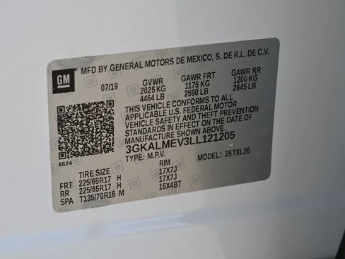 Used 2020 GMC Terrain SLE w/ Driver Convenience Package FWD image 24