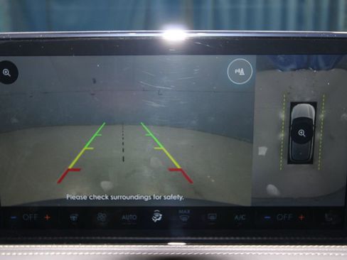 Used 2024 Lincoln Corsair Grand Touring w/ Equipment Group 301A image 17