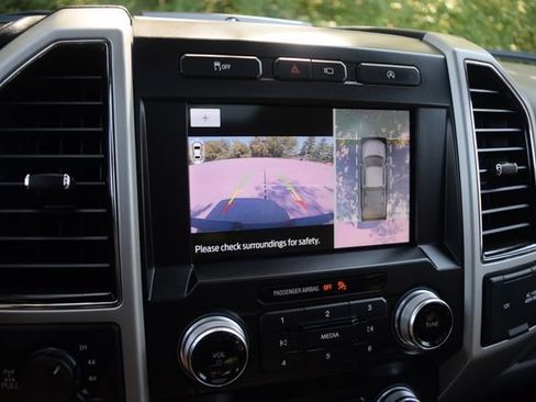 Used 2020 Ford F150 Lariat w/ Equipment Group 502A Luxury AWD/4WD image 10