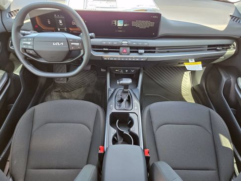New 2026 Kia K4 FWD image 20