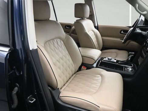 Certified 2023 Nissan Armada Platinum w/ Captain's Chairs Package AWD/4WD image 15