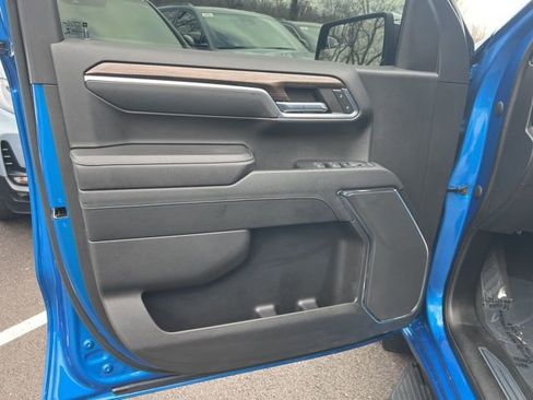 Used 2023 Chevrolet Silverado 1500 LT image 4