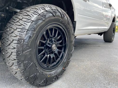 Used 2023 RAM 1500 Classic SLT w/ Trailer & Traction Group AWD/4WD image 15