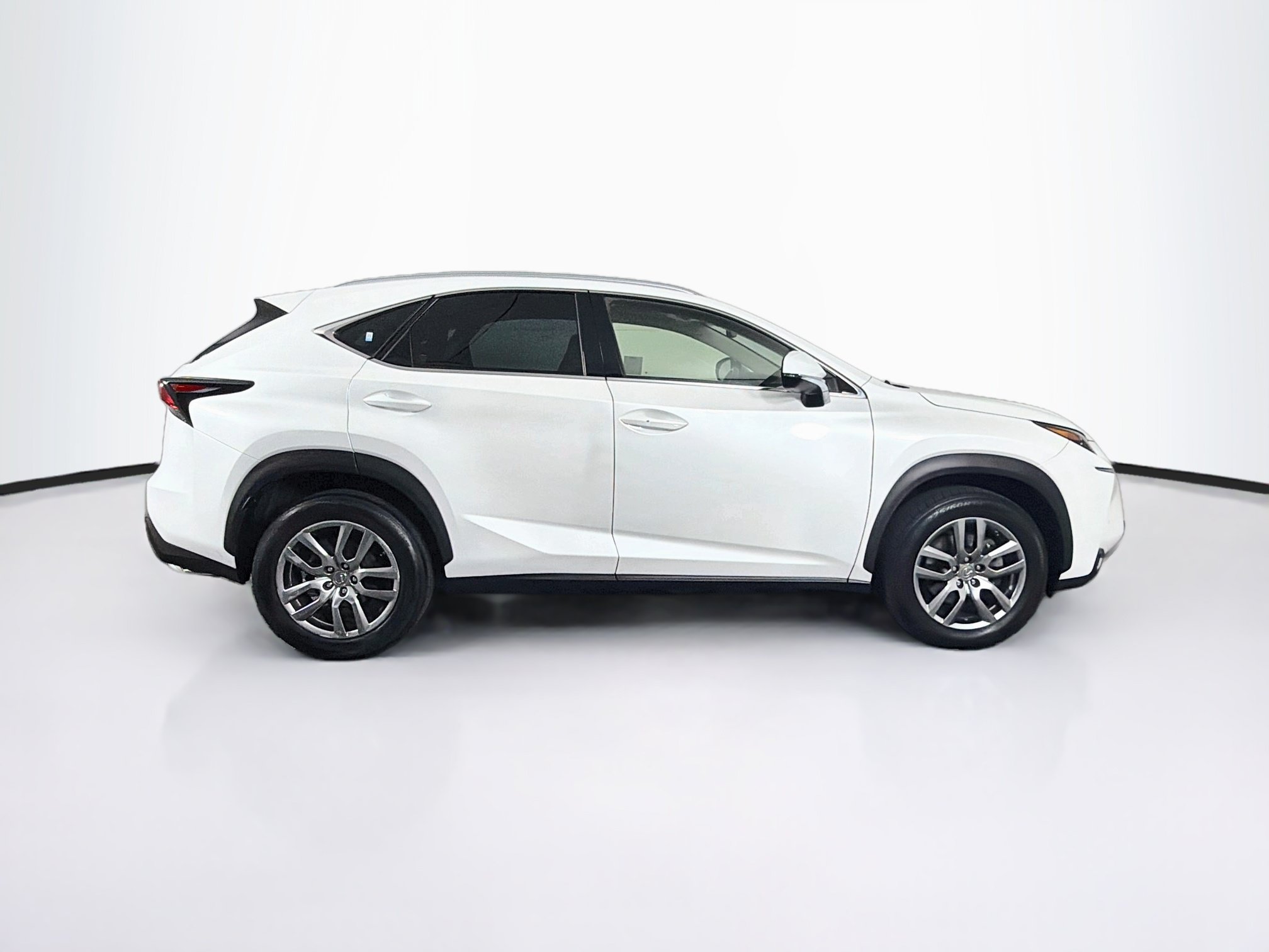 Used 2015 Lexus NX 200t FWD w/ Premium Package image 10