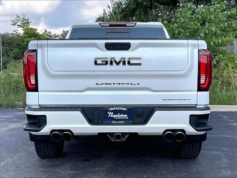 Used 2022 GMC Sierra 1500 Denali AWD/4WD image 4