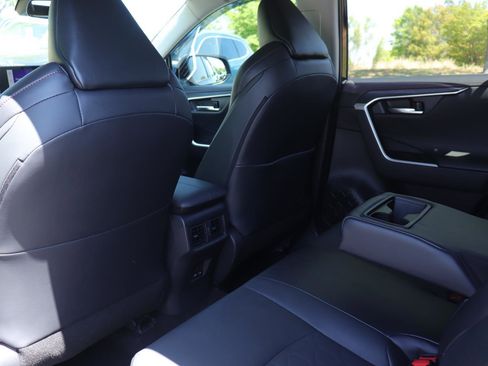 Used 2023 Toyota RAV4 TRD Off-Road image 9