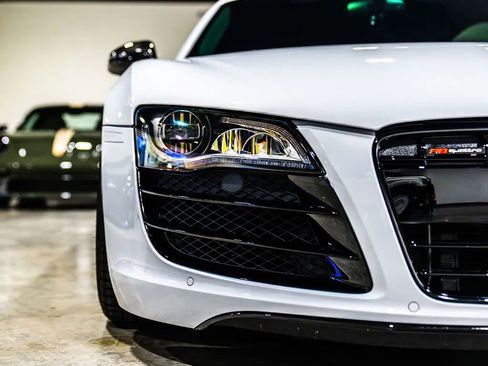 Used 2012 Audi R8 V10 image 57