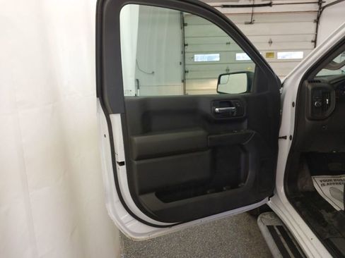 Used 2025 Chevrolet Silverado 1500 W/T image 14