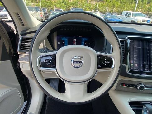 Used 2023 Volvo XC90 B6 Plus w/ Protection Package Premier AWD/4WD image 12