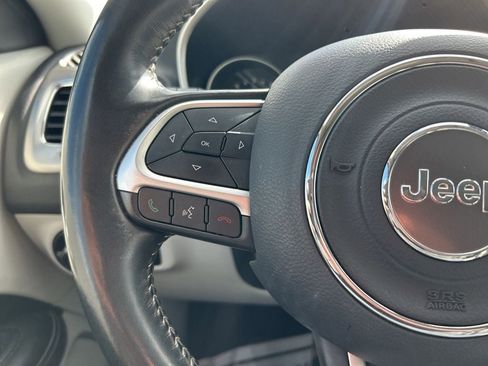 Used 2019 Jeep Compass Latitude w/ Popular Equipment Group image 12