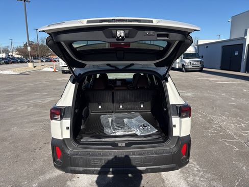 New 2026 Subaru Outback Touring XT image 7