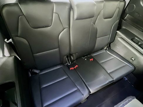 Used 2023 Kia Telluride SX Prestige X-Line AWD/4WD image 29