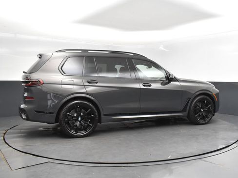 Used 2026 BMW X7 xDrive40i w/ Executive Package AWD/4WD image 8