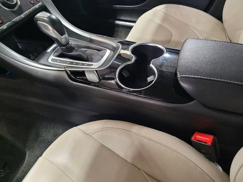 Used 2016 Ford Fusion Titanium AWD/4WD image 26