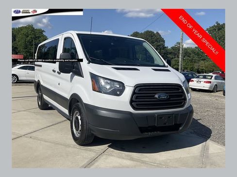 Used 2017 Ford Transit 150 XL image 1