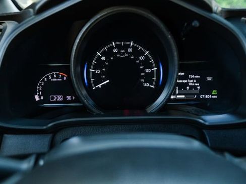 Used 2018 Honda Fit EX image 12