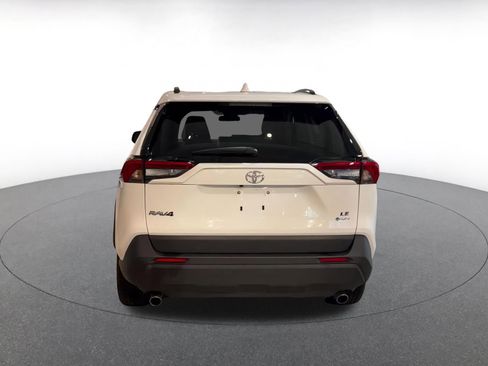 Used 2025 Toyota RAV4 LE image 12