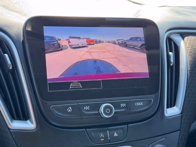 Certified 2025 Chevrolet Malibu LT FWD image 17