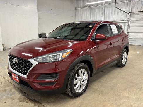 Used 2020 Hyundai Tucson SE w/ Cargo Package FWD image 3