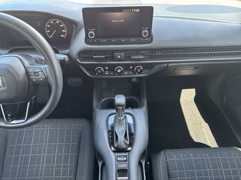 Used 2024 Honda HR-V LX image 16