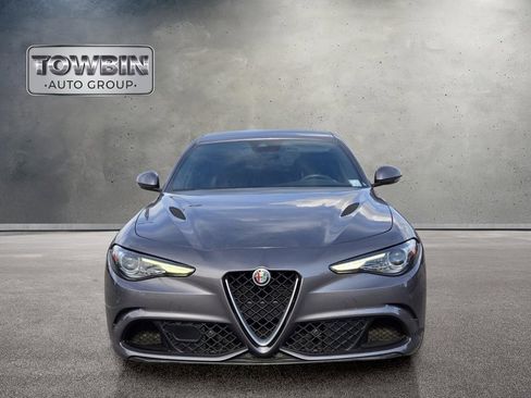 Used 2019 Alfa Romeo Giulia Quadrifoglio RWD image 8