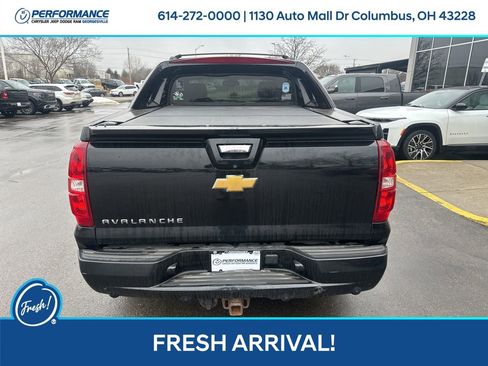 Used 2012 Chevrolet Avalanche LTZ image 5