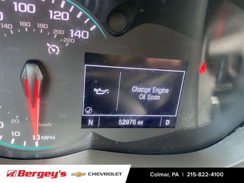 Used 2021 Chevrolet Trax LT w/ Premium Seat Package AWD/4WD image 33