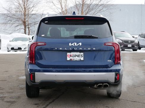 Used 2025 Kia Telluride S image 6