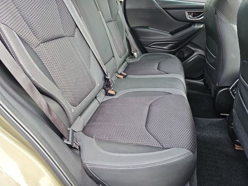 Certified 2024 Subaru Forester Premium AWD/4WD image 42
