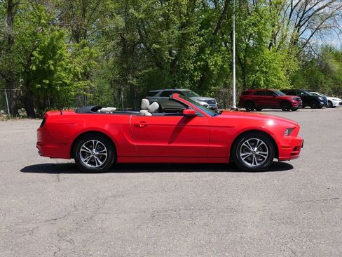 Used 2014 Ford Mustang Premium RWD image 2