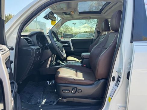 Used 2022 Toyota 4Runner Limited image 23