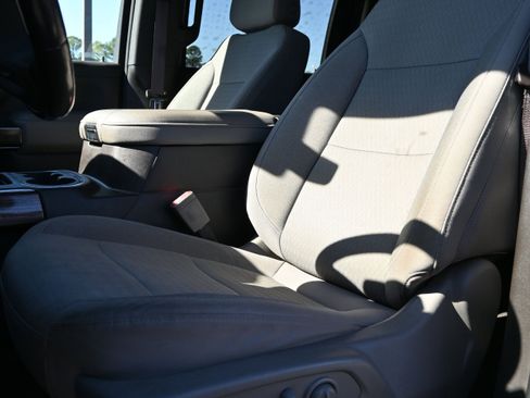 Used 2021 Chevrolet Silverado 3500 LT w/ Convenience Package image 17