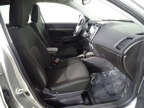 Used 2024 Mitsubishi Outlander Sport ES image 13