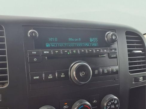 Used 2009 Chevrolet Silverado 1500 LT w/ Power Pack Plus AWD/4WD image 6