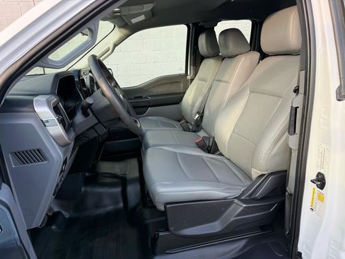 Used 2023 Ford F150 XL w/ XL Chrome Appearance Package AWD/4WD image 3