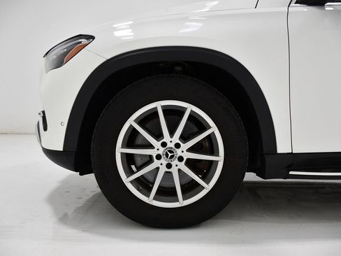 Used 2024 Mercedes-Benz GLE 450e 4MATIC image 7