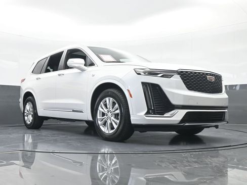 Used 2024 Cadillac XT6 Luxury image 71