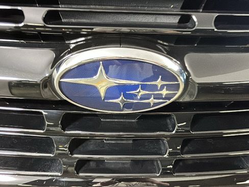 Used 2026 Subaru Ascent Premium AWD/4WD image 8