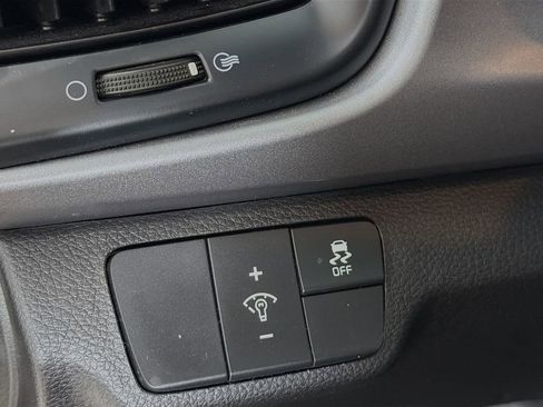 Used 2023 Kia Rio S image 12