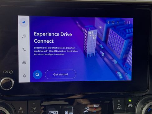 Used 2023 Toyota Highlander XLE image 27