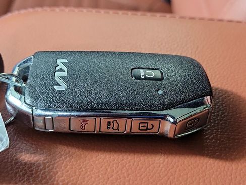 Used 2023 Kia Sportage SX image 26