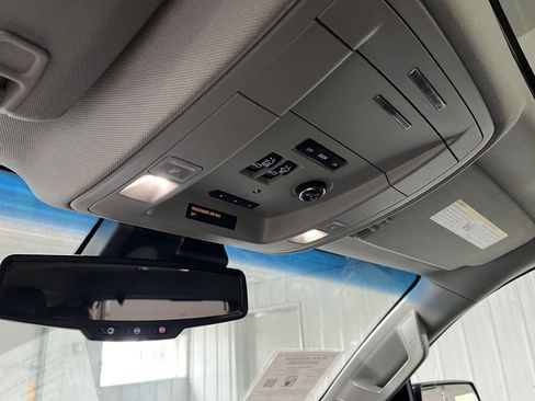 Used 2018 Chevrolet Tahoe LT w/ Luxury Package image 20