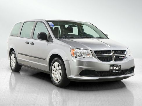 Used 2015 Dodge Grand Caravan American Value Package FWD image 7