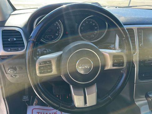 Used 2013 Jeep Grand Cherokee Laredo image 10