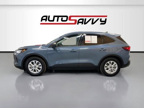 Used 2025 Ford Escape Active w/ Tech Pack #1 FWD image 4