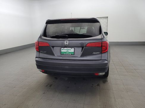 Used 2017 Honda Pilot LX image 7
