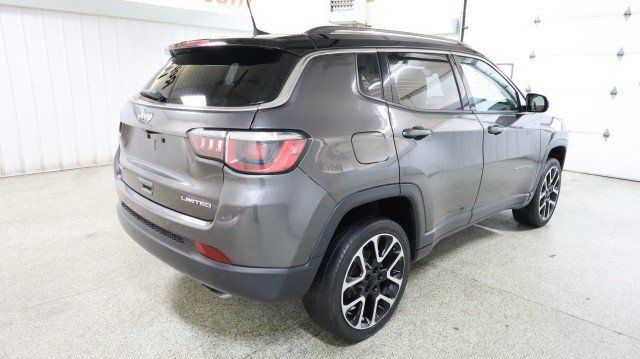 Used 2018 Jeep Compass Limited w/ Navigation Group AWD/4WD image 6