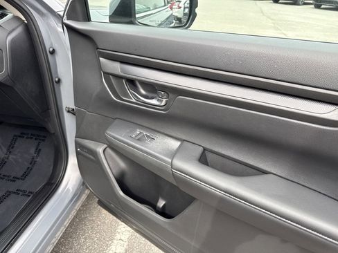 Used 2024 Honda CR-V LX image 14