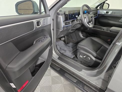 Used 2026 Hyundai Santa Fe Limited AWD/4WD image 22