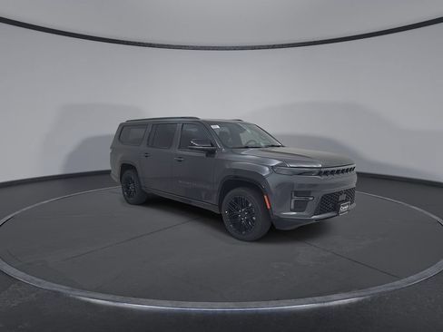 New 2026 Jeep Grand Wagoneer L Limited AWD/4WD image 3